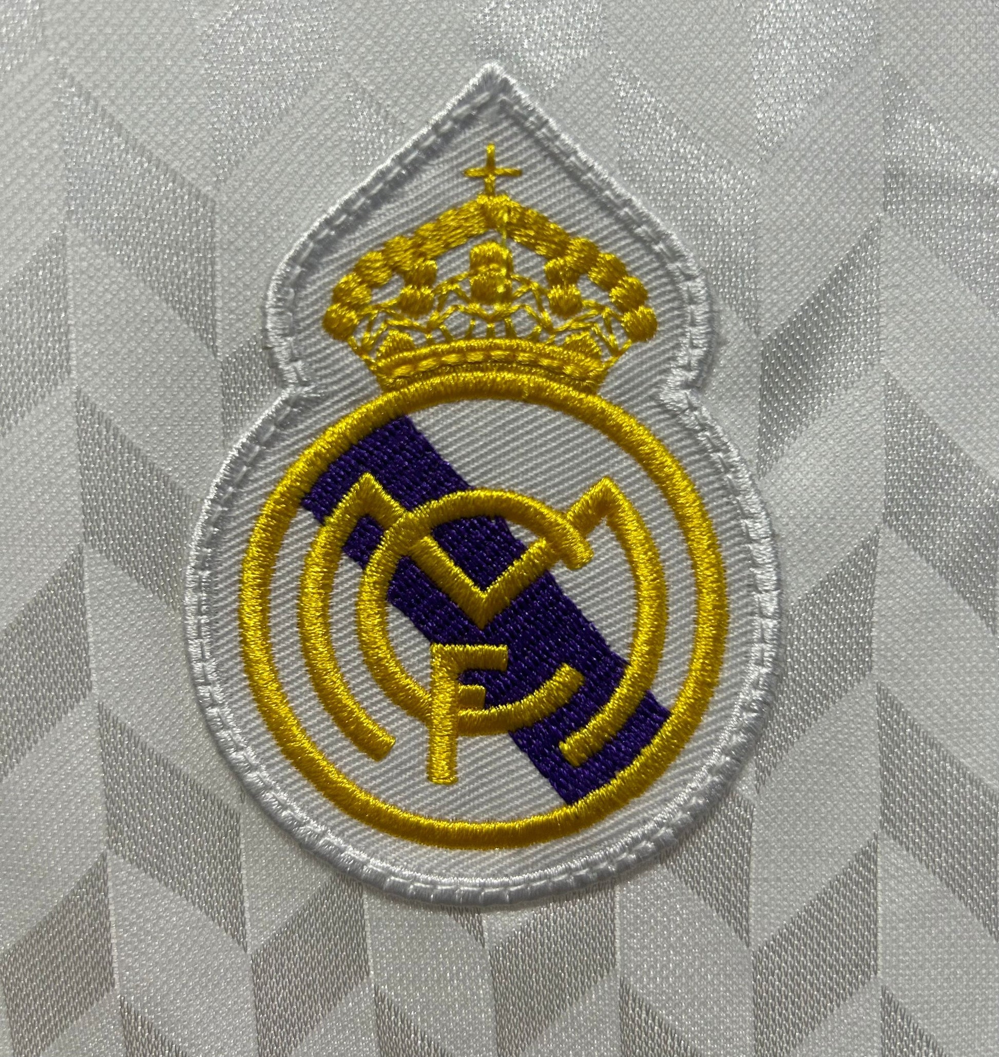 REAL MADRID Retro Home Jersey 1986-87 image 3