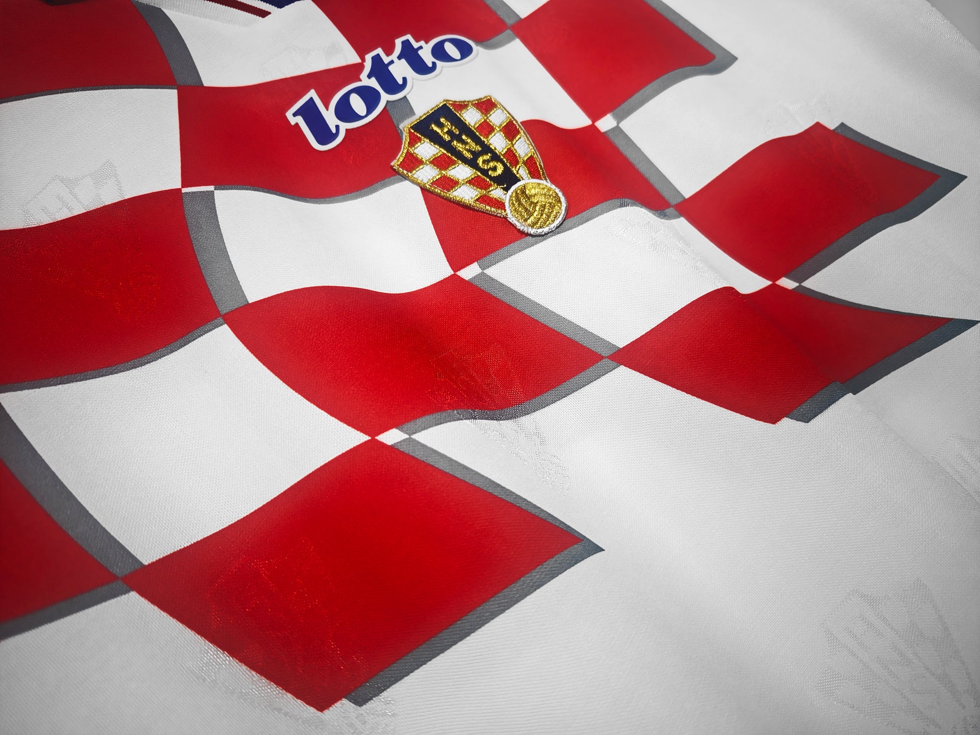 CROATIA Retro Home Jersey  1998 image 5