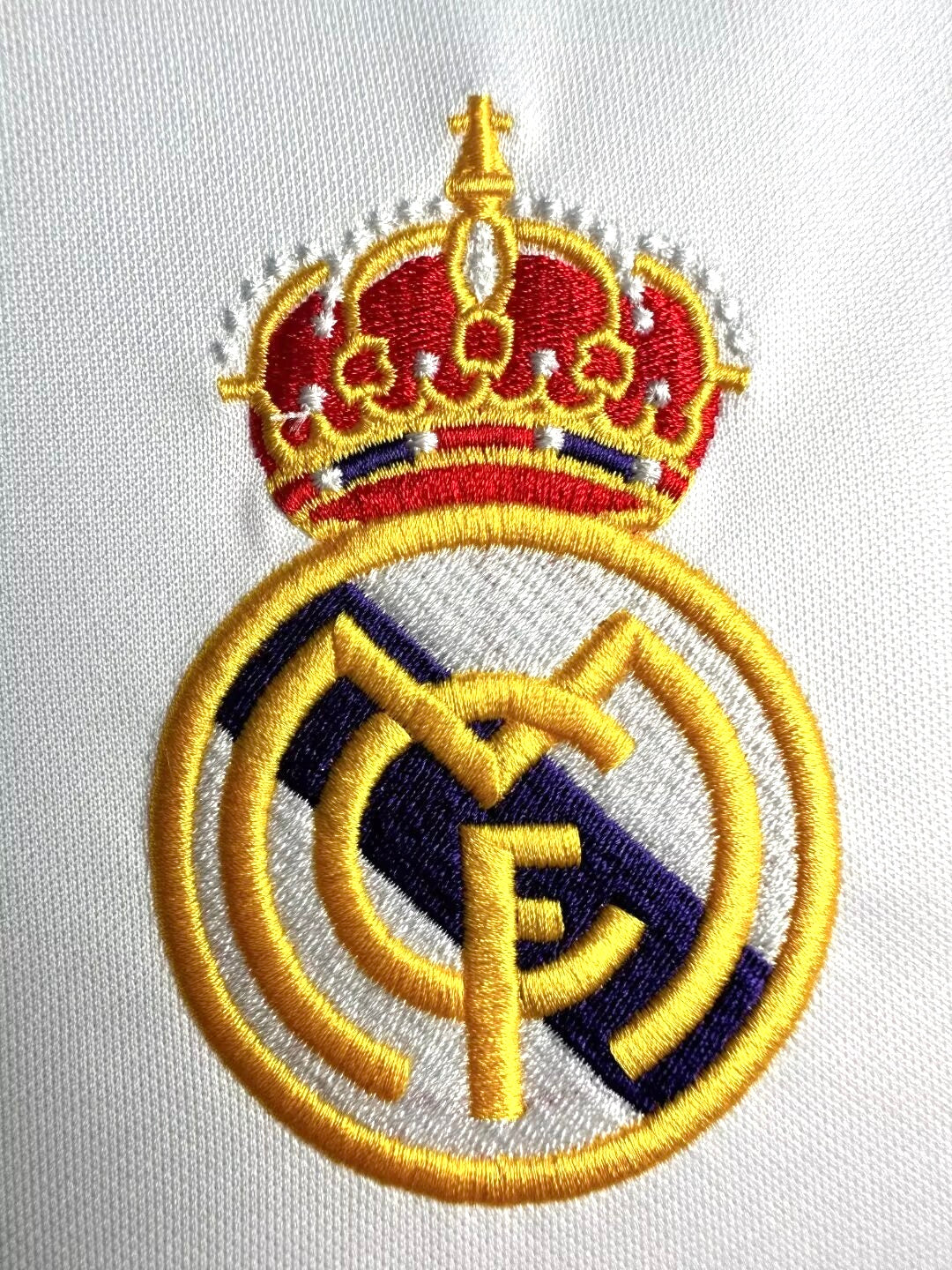 REAL MADRID Retro Home Jersey 1994-96 image 2